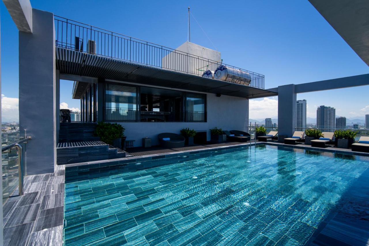 Luxtery Hotel & Spa Da Nang Bagian luar foto