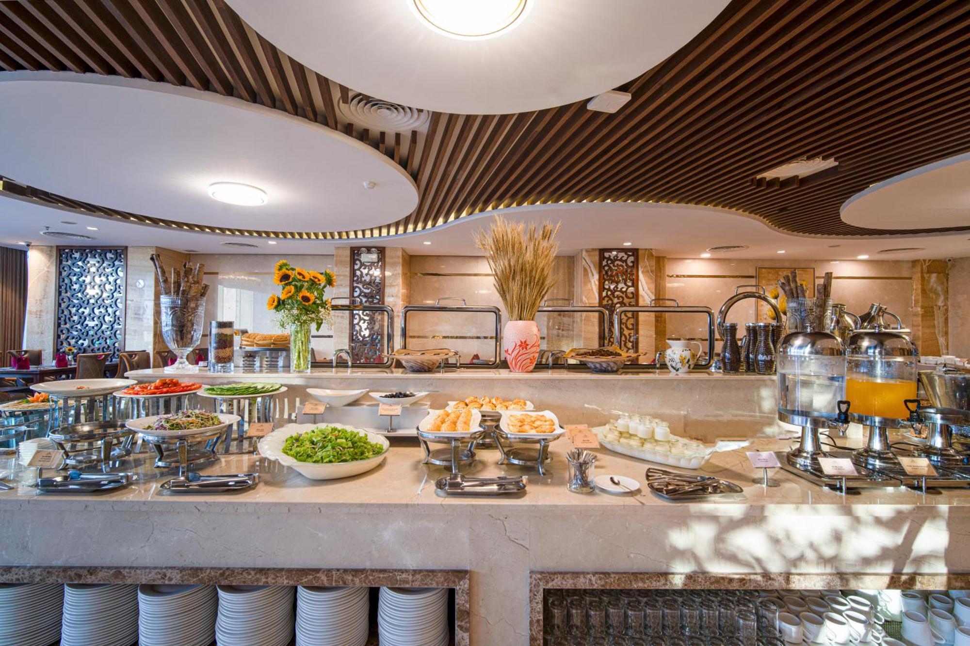 Luxtery Hotel & Spa Da Nang Bagian luar foto