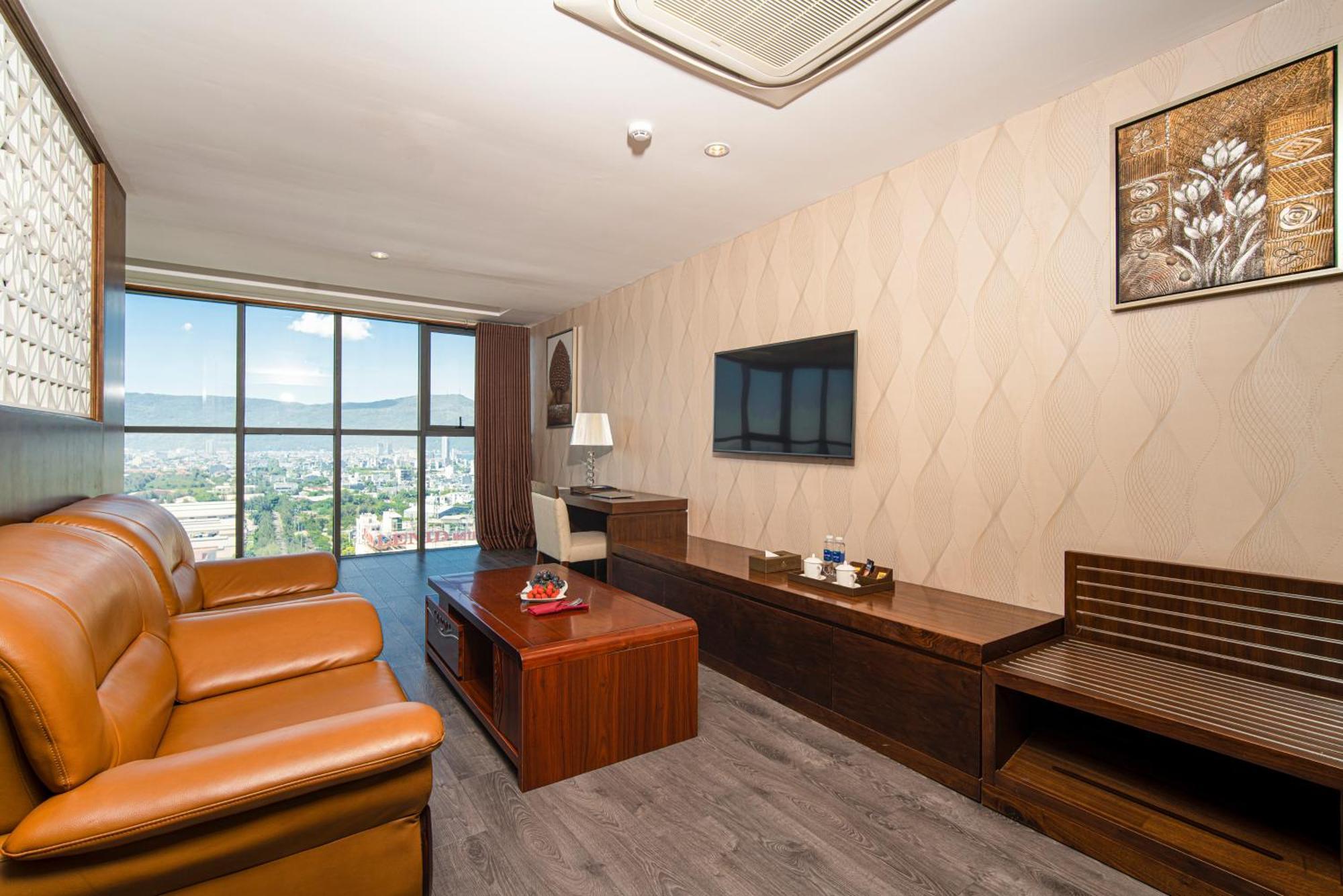 Luxtery Hotel & Spa Da Nang Bagian luar foto