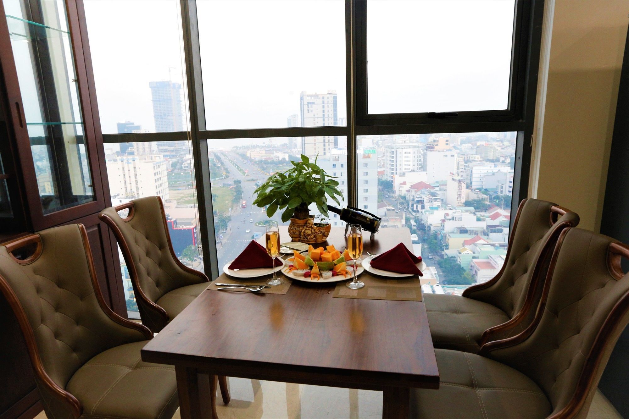 Luxtery Hotel & Spa Da Nang Bagian luar foto