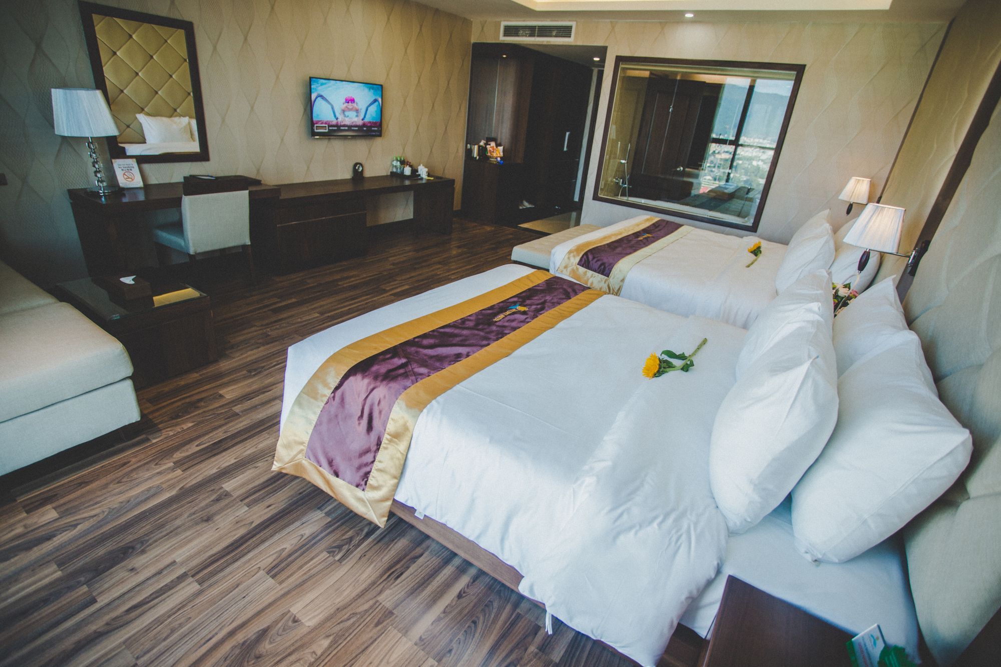 Luxtery Hotel & Spa Da Nang Bagian luar foto
