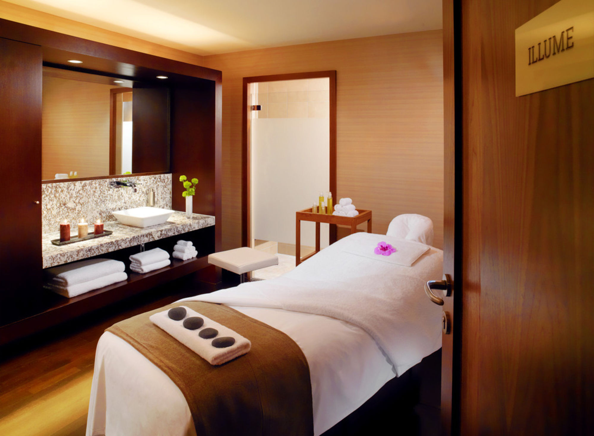 Luxtery Hotel & Spa Da Nang Bagian luar foto